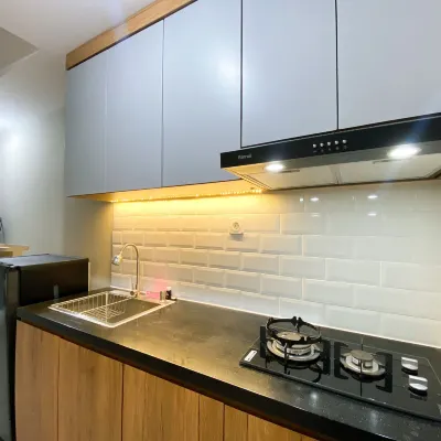 Simply Studio Room LRT City Jatibening Apartment Hotels near Jatiwaringin