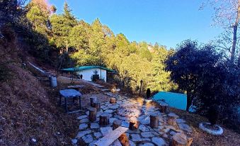 Way Wood Wind Lodge