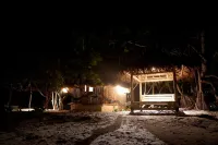 Nikki Peucang Resort - parcheggio