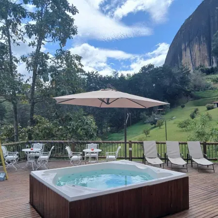 Piedra del Peñol Hotel