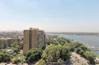 VESTA - Luxury Nile View APT - 2BR - Maadi (III)