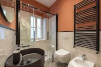 JOIVY Bright 2BR flat, moments from the beach