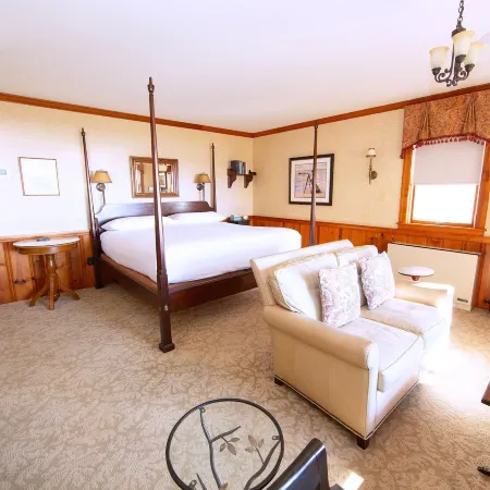 Sandaway Suites & Beach
