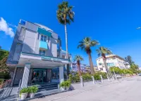 THELUNACİTY HOTEL