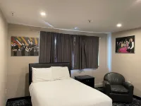 Broadway & Main Hotel Hotels in Malden