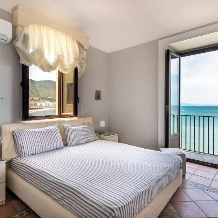 Meravigghia Apartment by Wonderful Italy