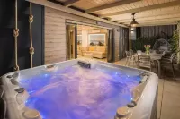 Premium Camping Homes Santa Marina, Lanterna - Hot Tub