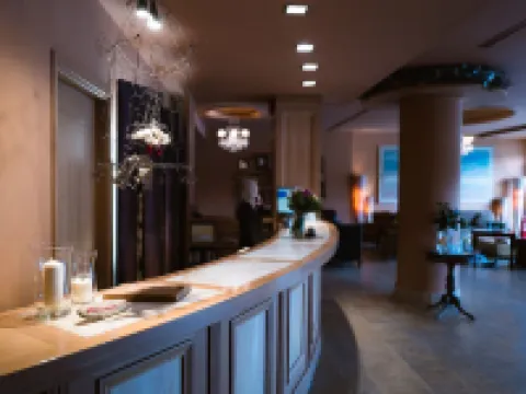 マイナロン リゾート トリポリスのホテル