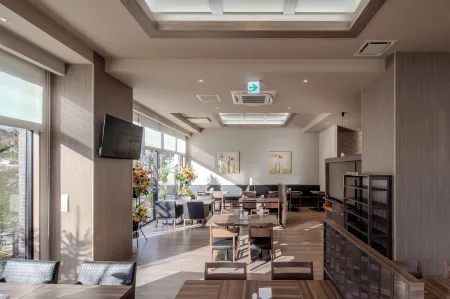 HOTEL ROUTE-INN OKAYAMA MANIWA Отели в г. Манива