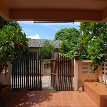 Baan Khun Nong