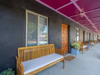 B Side Motel Hotels in Bandon