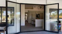 Upstay Modern Home Near Golf Course and Downtown - Bungalows