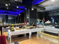 Hotel Olive - breakfast
