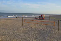 Days Inn by Wyndham Cocoa Beach Port Canaveral - en bord de mer