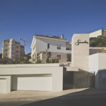 Somewhere - Estoril Guesthouse