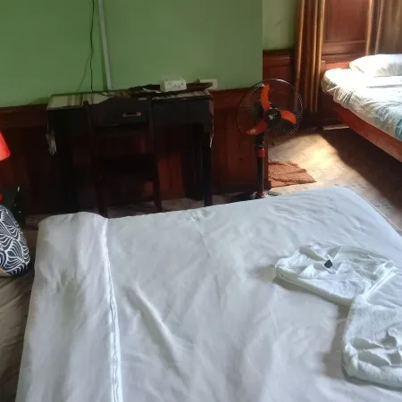 Pukyo Bed and Breakfast Belgian Lao Hotels in Phonsavan