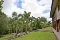 The Summit Bed & Breakfast Hotels in Atherton