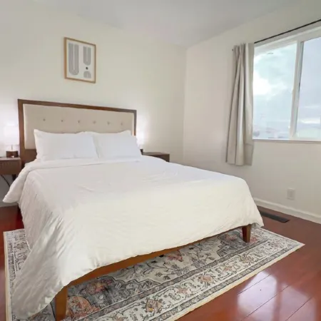 Family Fun with Game Room & King Bed near Monterey Aquarium, Laguna Seca