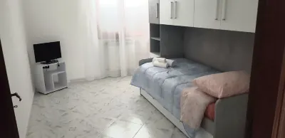 Room-b&b A Casa di Anto Eboli Vicino Al Hotel dekat Cira Salimbene Azienda Agricola