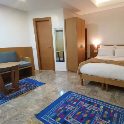 Casa City Break Appart hôtel Отели рядом с достопримечательностью «Хаммам Зиани»