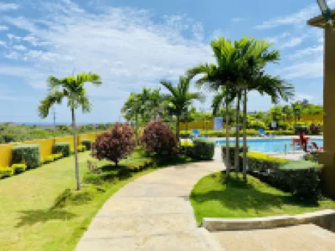 Jhadano Villa 3Br Pool Shuttle 3 Mins to Beach