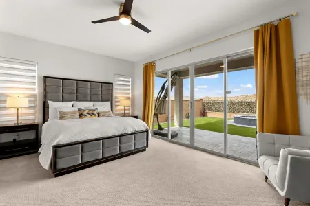 Luxury 3-bedroom Retreat with Gorgeous Heated Pool - Spring Training, Golf & PIR Отели рядом с Litchfield