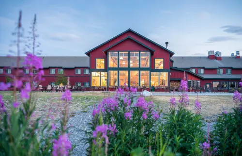 Copper River Princess Wilderness Lodge Hotels in Copper Center