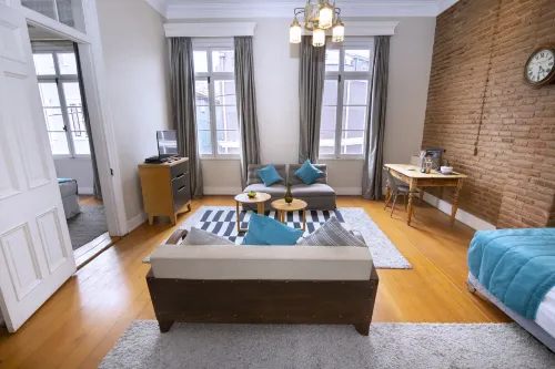New Voga Guesthouse - 3-Star