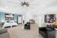 โรงแรม The New Yorker Miami