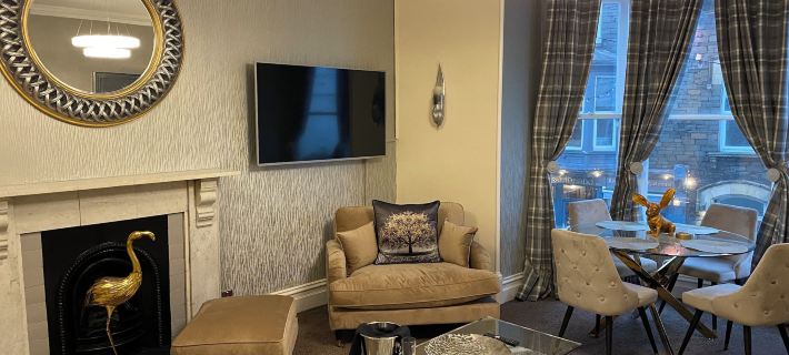Merewyke Boutique Luxury Family Apartment Sleeps 4 , Central Location Các khách sạn ở Windermere
