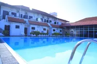 PJ Hotels Jaffna - Pools