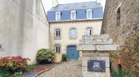 Les Chambres d'Hespéris فنادق في Saint-Coulitz