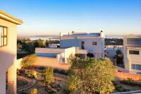 Sa-Ais, Langebaan, 6-Sleeper