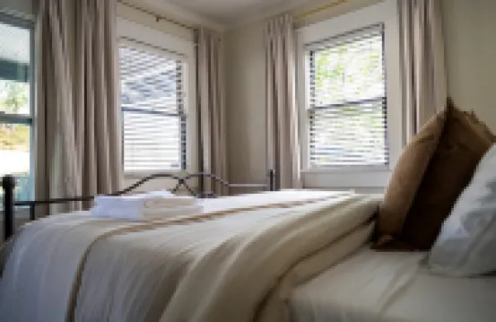 Cozy 1-bedroom with a beautiful backyard in awesome Orlando