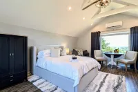 Cozy Barn Cottage Retreat nestled in the vineyards of Eola-Amity Hills