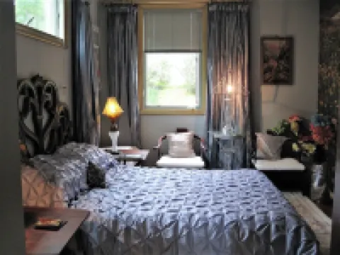 Apartment with Expansive Views;  River & Mountains Walk to Train, Main St, Dia Hotels in Beacon