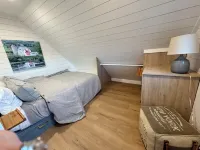 Cozy Little Cabin w/Hot Tub