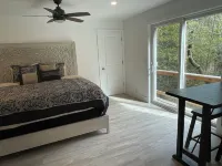 Pristine 7BR 4.5BA house w/ heated Pool at Fire Island Pines 500' to ocean