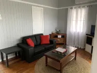 La Vie en Rose is 2 bedroom Home with Bay Views