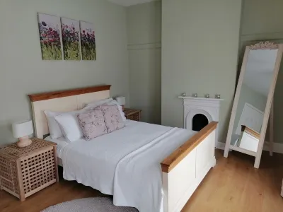 Cosy cottage in the city centre. Parking free. Hotels in der Nähe von Cardiff Bay Barrage