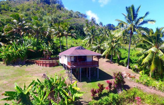 Titikaveka Hillside Retreat, stunning views quiet