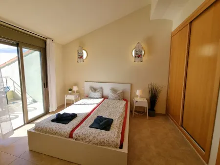 Villa Los Vientos only 100m to the surf beach, terrace, balcony, sea view, wifi