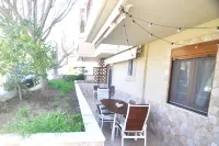 Zennova 63 Nikiti 夏季公寓