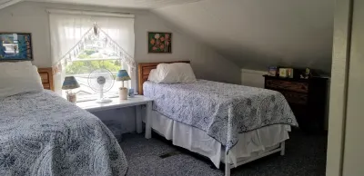 Adorable Cottage, Short Walk to Beach Weekly and Monthly Offering Until May 2026 Hotels near Black Point Trailhead