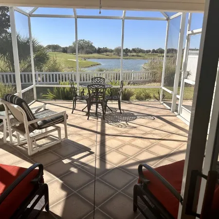Beautiful Villa in the Heart of Florida's Friendliest Active Adult Community