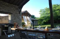 house classified with private swimming pool on 2 hectares with view Hotels in Sainte-Colombe-de-Villeneuve