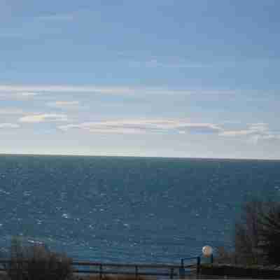 Air-conditioned T3 with pool and sea view Others