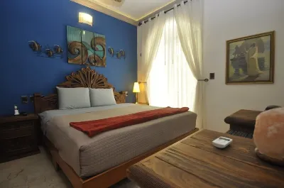 Best Condo - Ground Floor - Next to Pool - free Phone, WIFI & Cleanings