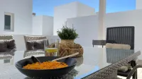 BRAND NEW: Villa Piteras Golf | Jacuzzi & Sea View