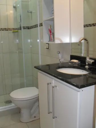 Fit 1 bedroom with panoramic view of the beach, Wi-Fi, Gar. Collective, Embaré (channel 4)